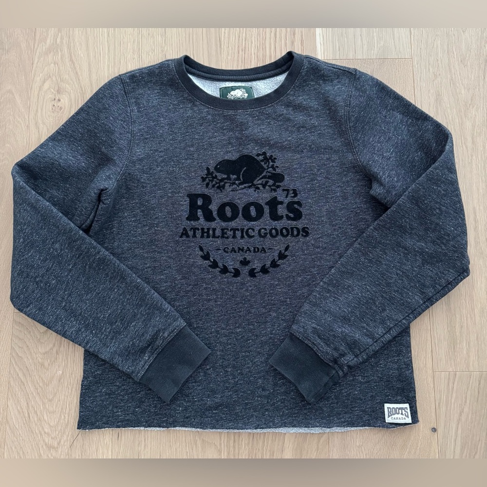 Roots Women’s Original Crewneck Sweater - Size Small - Picture 2 of 4